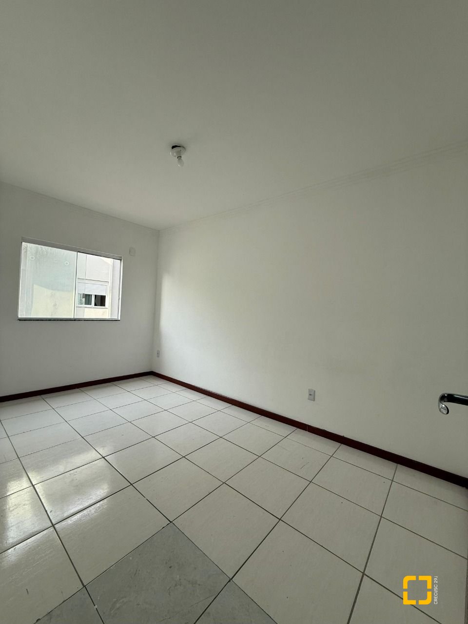 Apartamento com 75m², 2 quartos, 1 garagem, no bairro Ingleses em Florianópolis