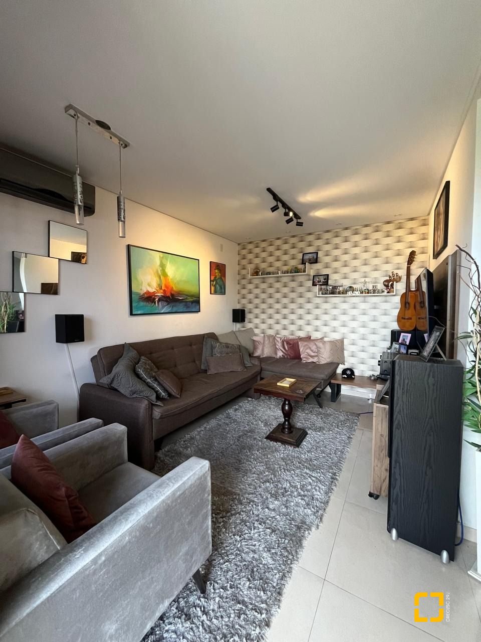 Casa com 89m², 3 quartos, 2 garagens, no bairro Potecas em São José