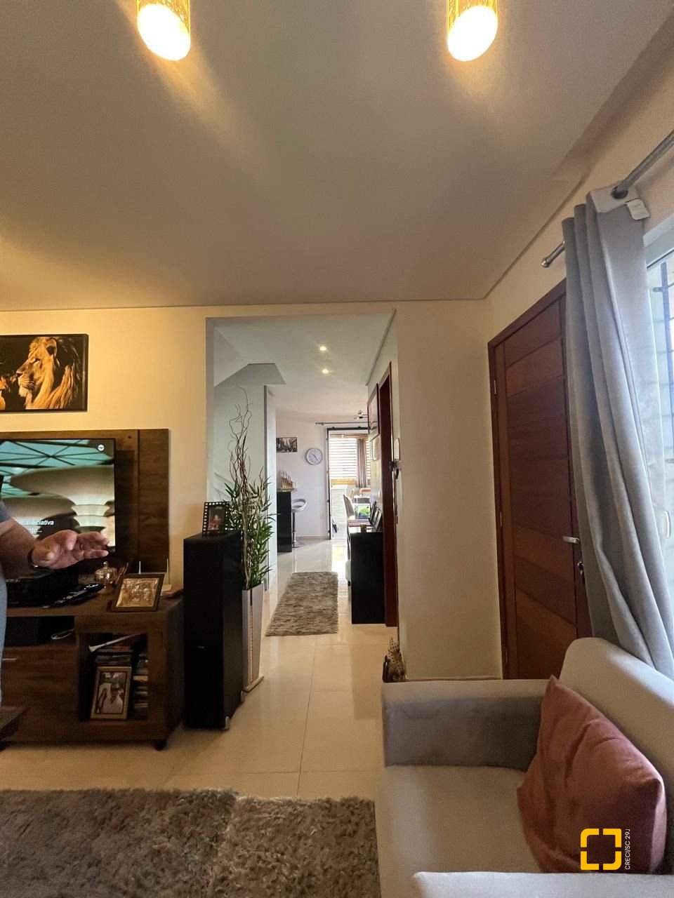 Casa com 89m², 3 quartos, 2 garagens, no bairro Potecas em São José
