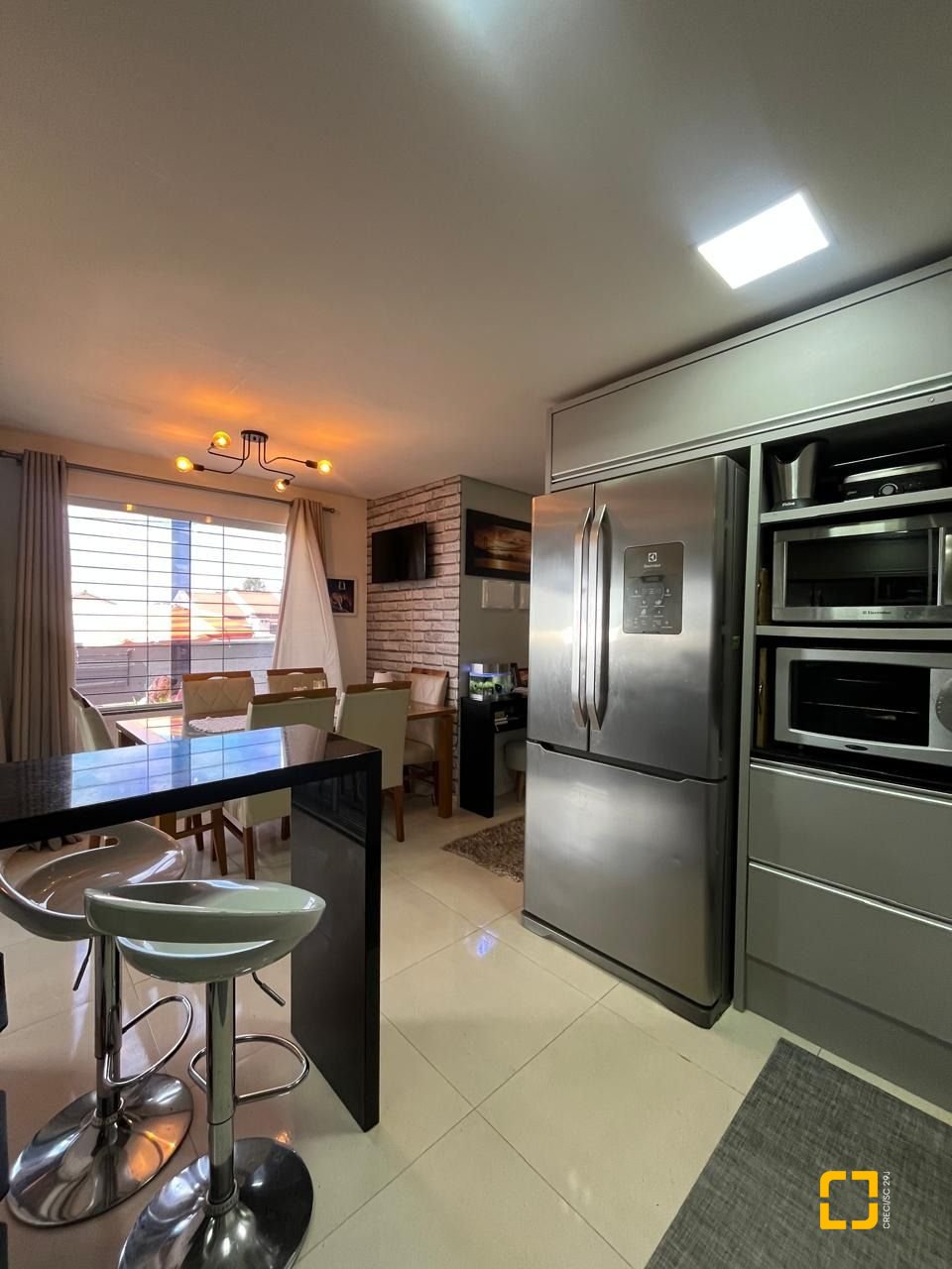 Casa com 89m², 3 quartos, 2 garagens, no bairro Potecas em São José
