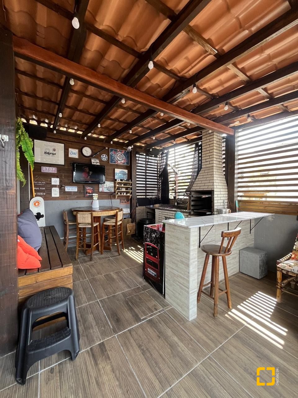 Casa com 89m², 3 quartos, 2 garagens, no bairro Potecas em São José
