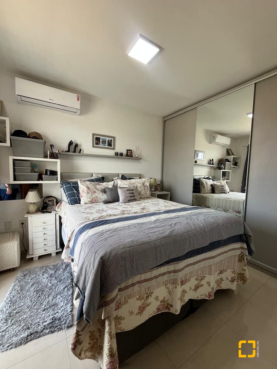 Casa com 89m², 3 quartos, 2 garagens, no bairro Potecas em São José