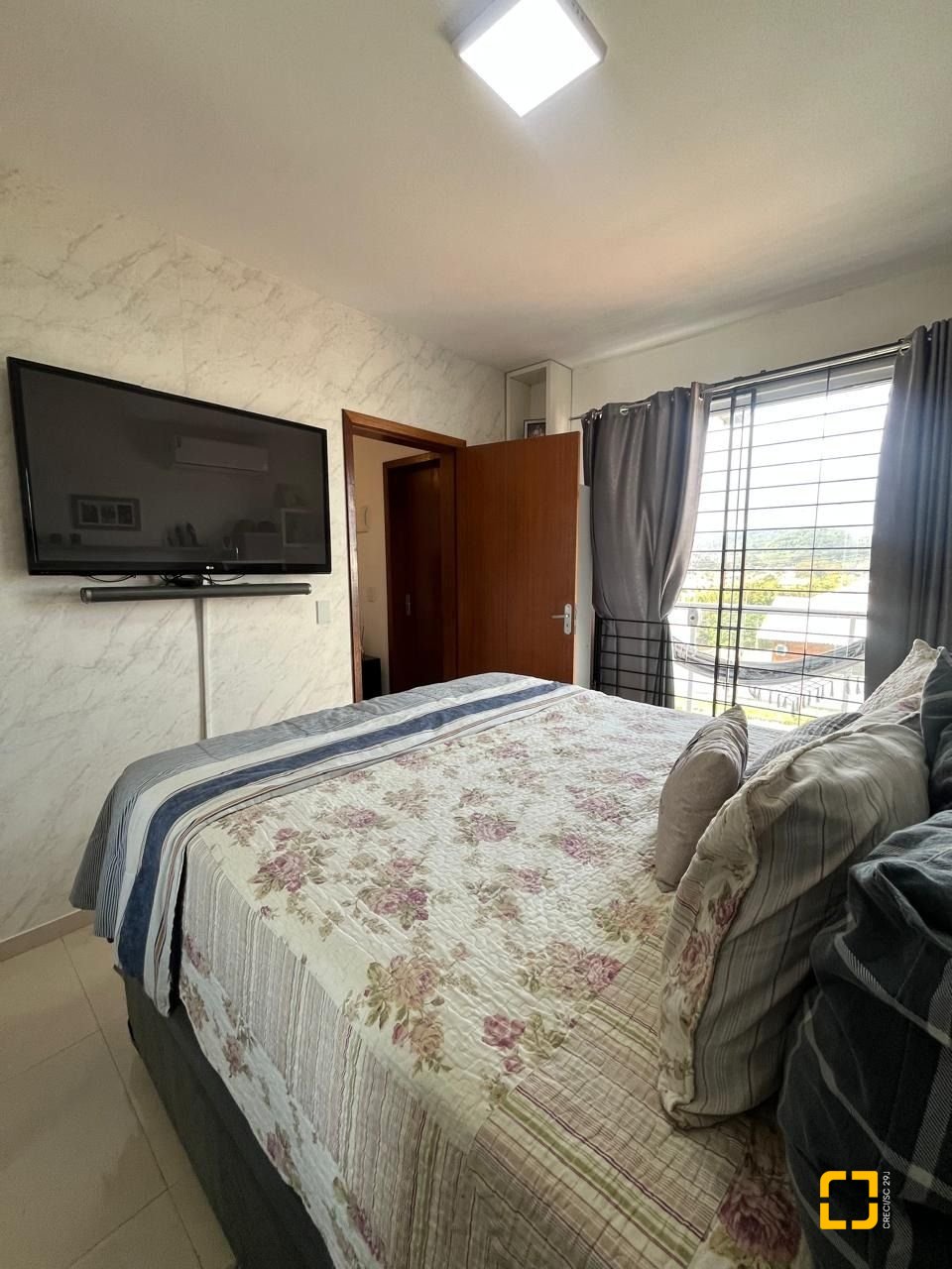 Casa com 89m², 3 quartos, 2 garagens, no bairro Potecas em São José