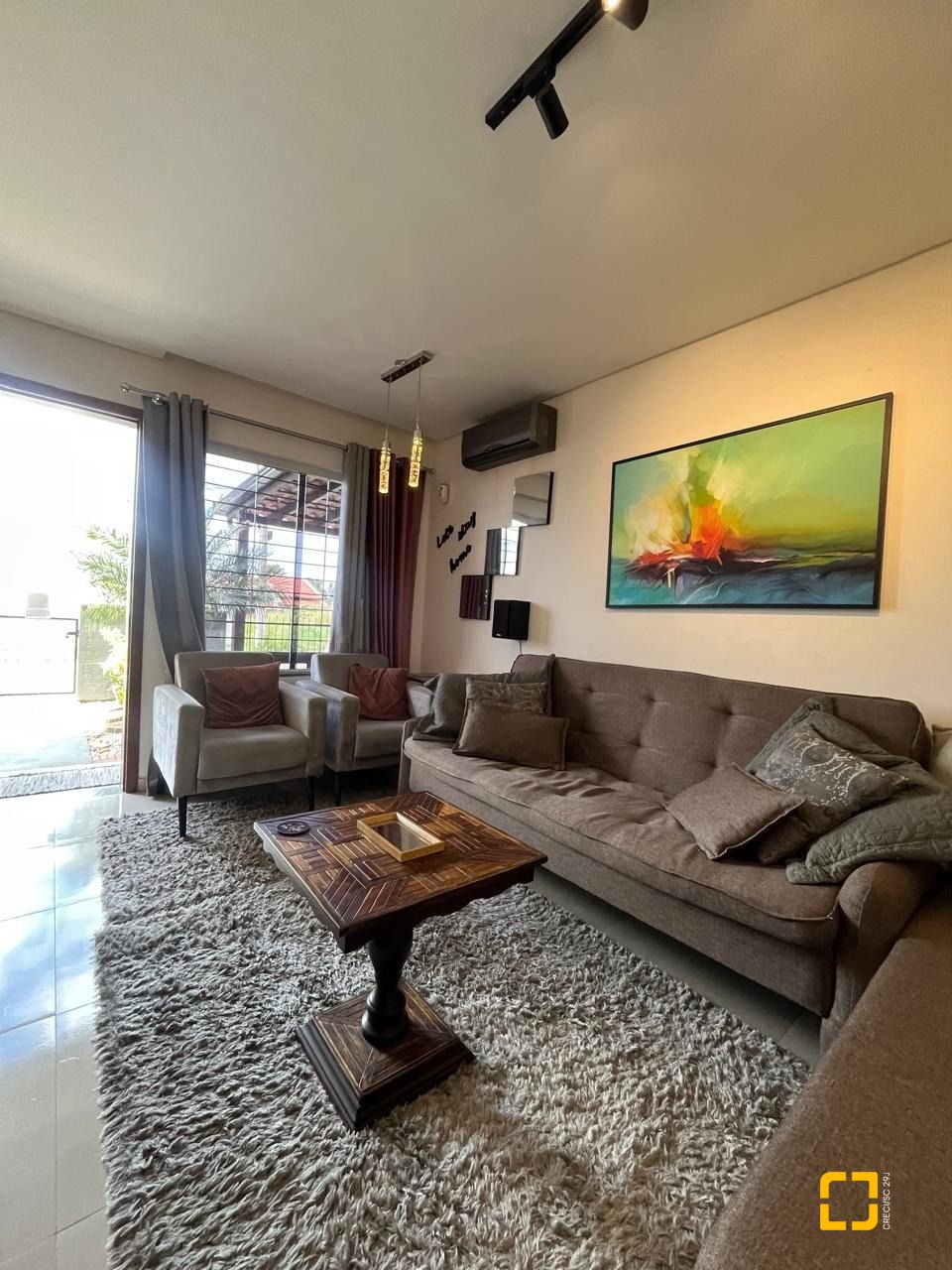 Casa com 89m², 3 quartos, 2 garagens, no bairro Potecas em São José