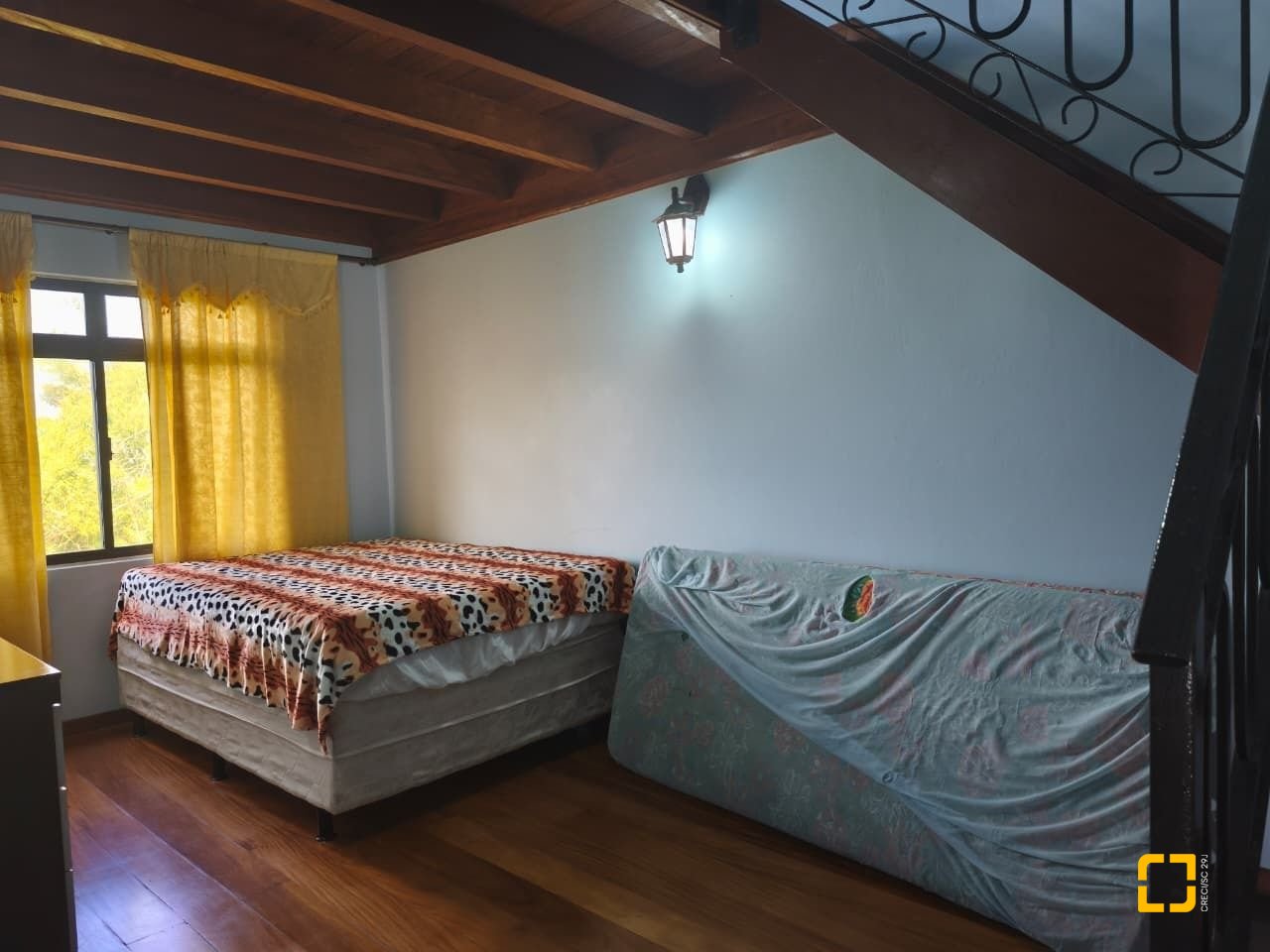 Sítio com 68000m², 6 quartos (sendo 1 suíte), 10 garagens, no bairro Campeche em Florianópolis