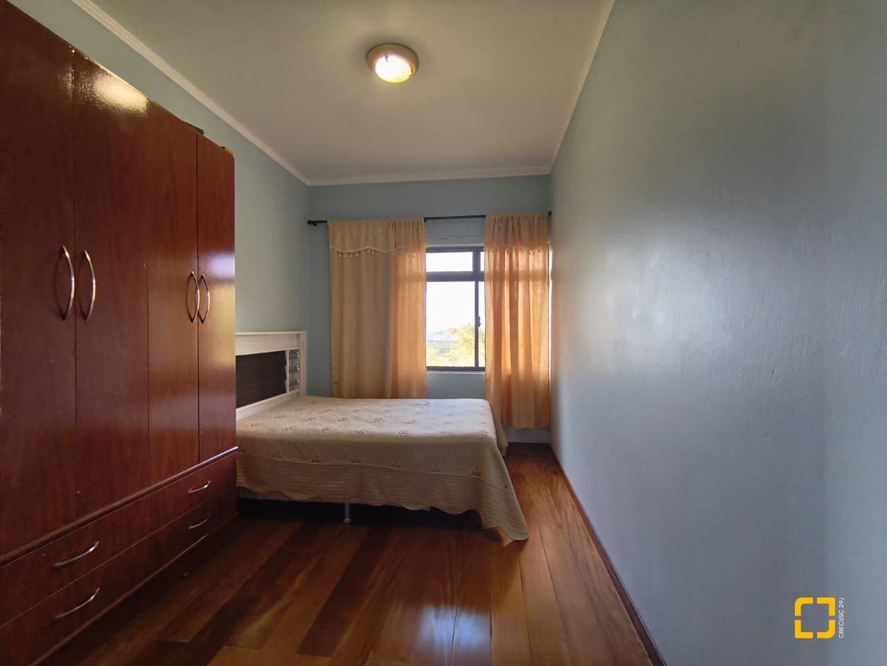 Sítio com 68000m², 6 quartos (sendo 1 suíte), 10 garagens, no bairro Campeche em Florianópolis