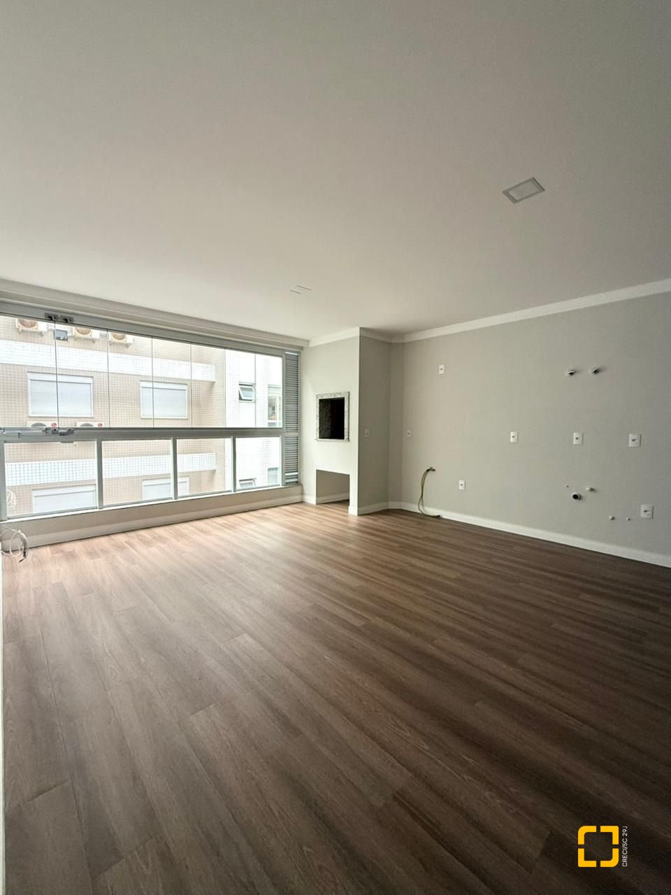 Apartamento com 81m², 3 quartos (sendo 1 suíte), 1 garagem, no bairro Ingleses em Florianópolis