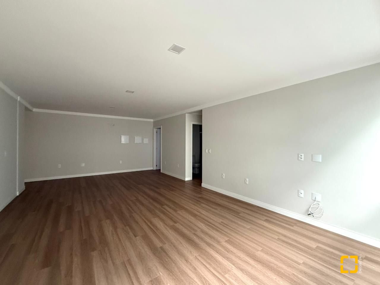 Apartamento com 81m², 3 quartos (sendo 1 suíte), 1 garagem, no bairro Ingleses em Florianópolis