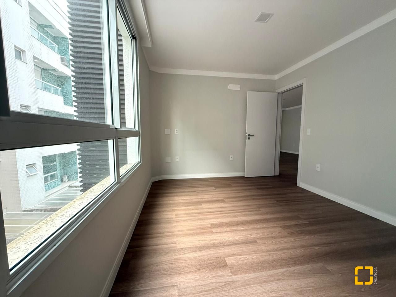 Apartamento com 81m², 3 quartos (sendo 1 suíte), 1 garagem, no bairro Ingleses em Florianópolis