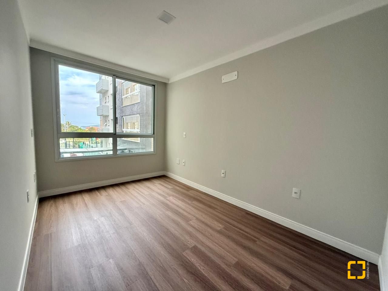 Apartamento com 81m², 3 quartos (sendo 1 suíte), 1 garagem, no bairro Ingleses em Florianópolis