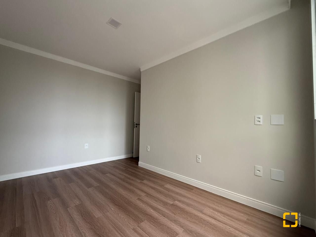 Apartamento com 81m², 3 quartos (sendo 1 suíte), 1 garagem, no bairro Ingleses em Florianópolis