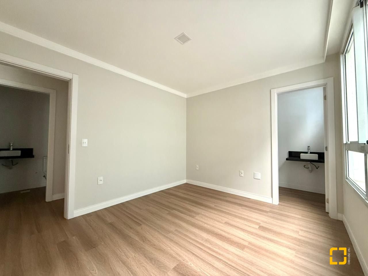 Apartamento com 81m², 3 quartos (sendo 1 suíte), 1 garagem, no bairro Ingleses em Florianópolis