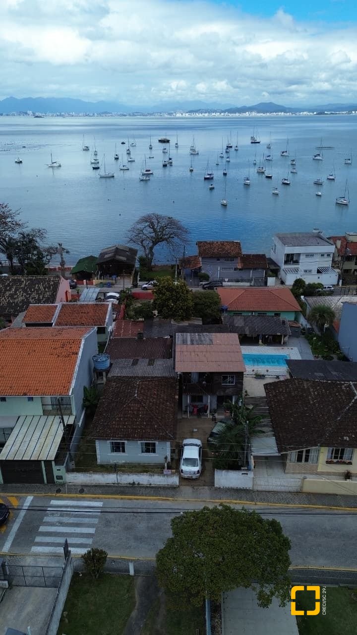 Terreno com 750m², no bairro Santo Antônio de Lisboa em Florianópolis