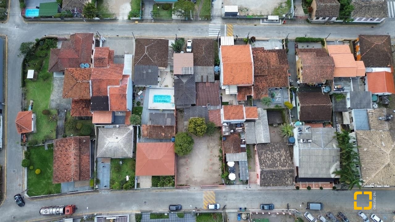 Terreno com 750m², no bairro Santo Antônio de Lisboa em Florianópolis