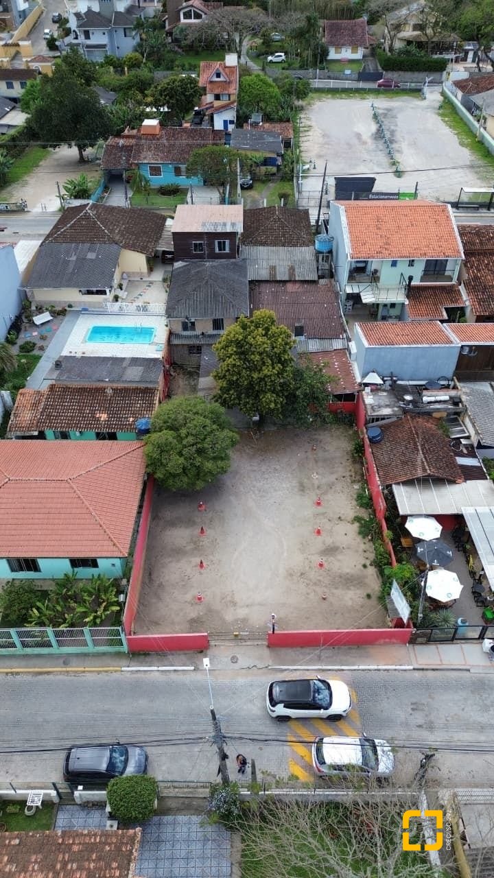 Terreno com 750m², no bairro Santo Antônio de Lisboa em Florianópolis
