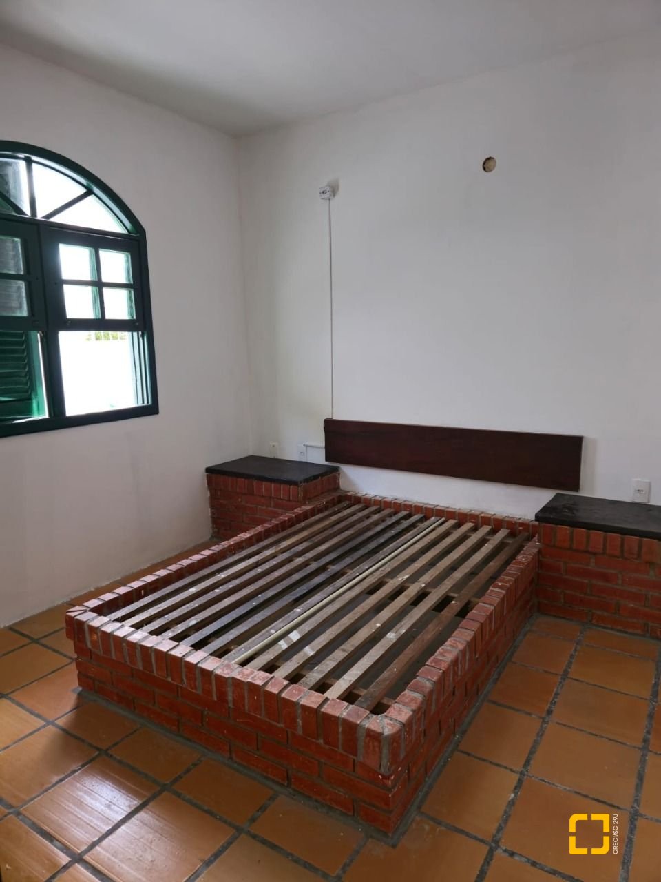 Casa com 107m², 3 quartos, 4 garagens, no bairro Ingleses em Florianópolis
