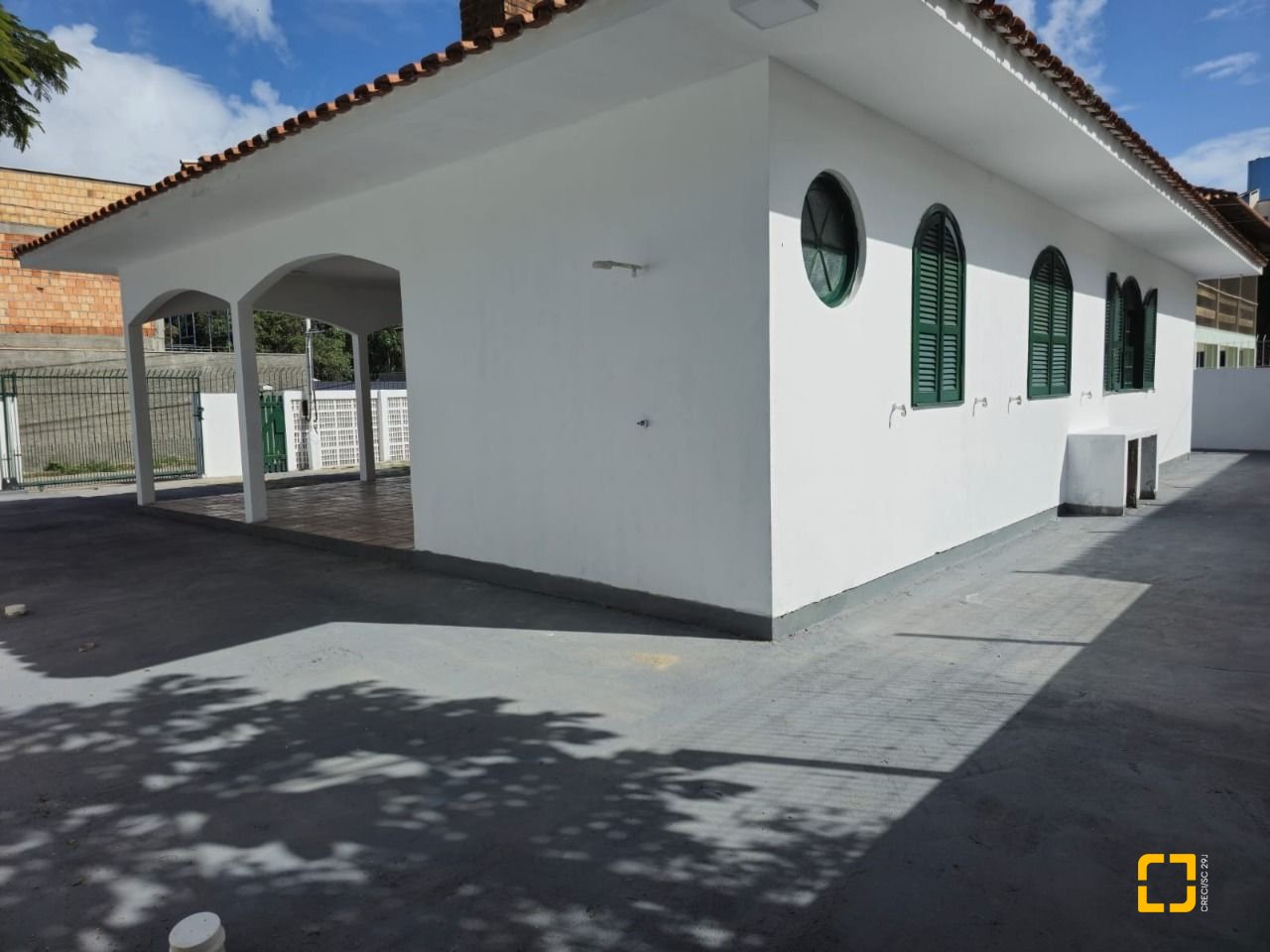 Casa com 107m², 3 quartos, 4 garagens, no bairro Ingleses em Florianópolis