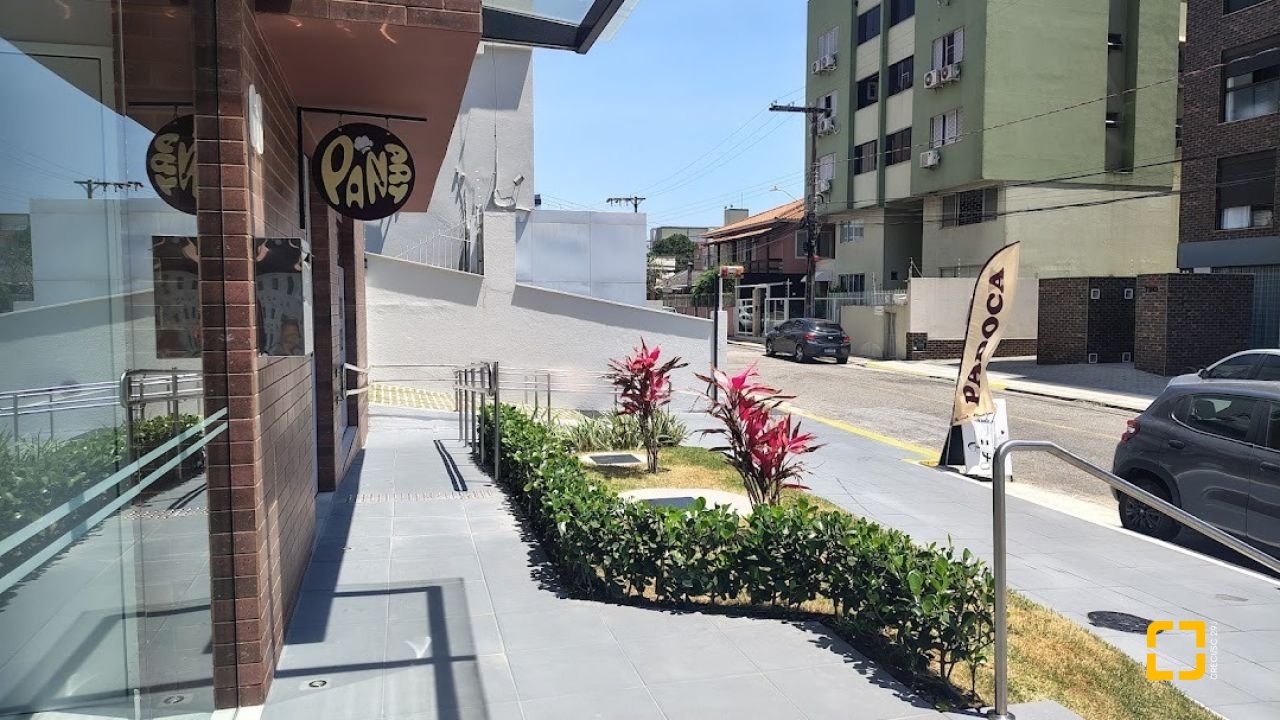 Apartamento com 61m², 1 quarto, 1 garagem, no bairro Coqueiros em Florianópolis