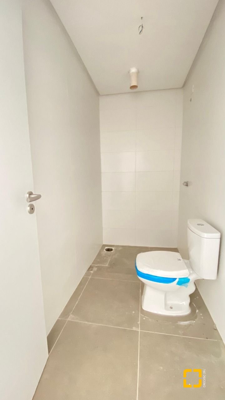 Apartamento com 83m², 1 quarto, 1 garagem, no bairro Ingleses em Florianópolis