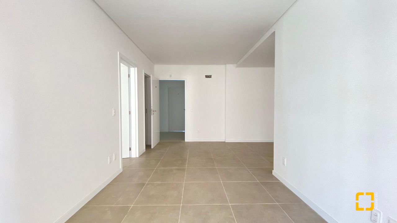 Apartamento com 83m², 1 quarto, 1 garagem, no bairro Ingleses em Florianópolis
