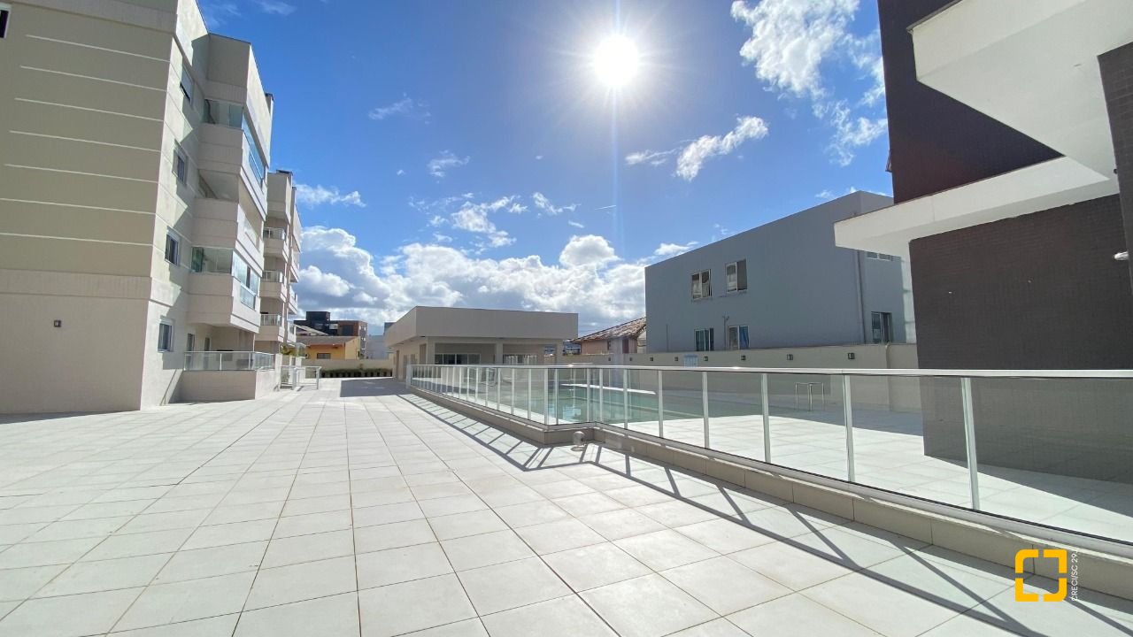 Apartamento com 83m², 1 quarto, 1 garagem, no bairro Ingleses em Florianópolis