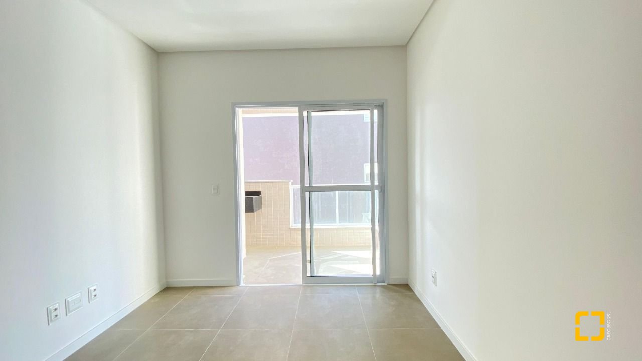 Apartamento com 83m², 1 quarto, 1 garagem, no bairro Ingleses em Florianópolis