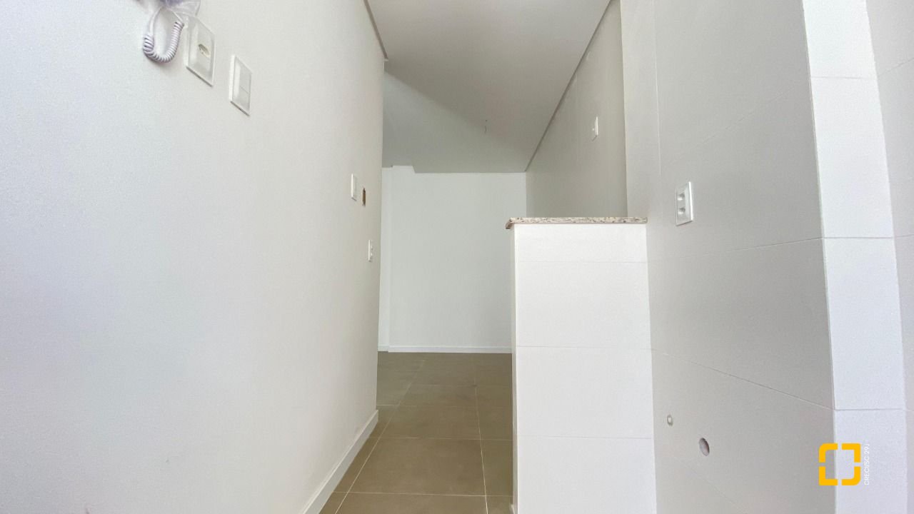 Apartamento com 83m², 1 quarto, 1 garagem, no bairro Ingleses em Florianópolis