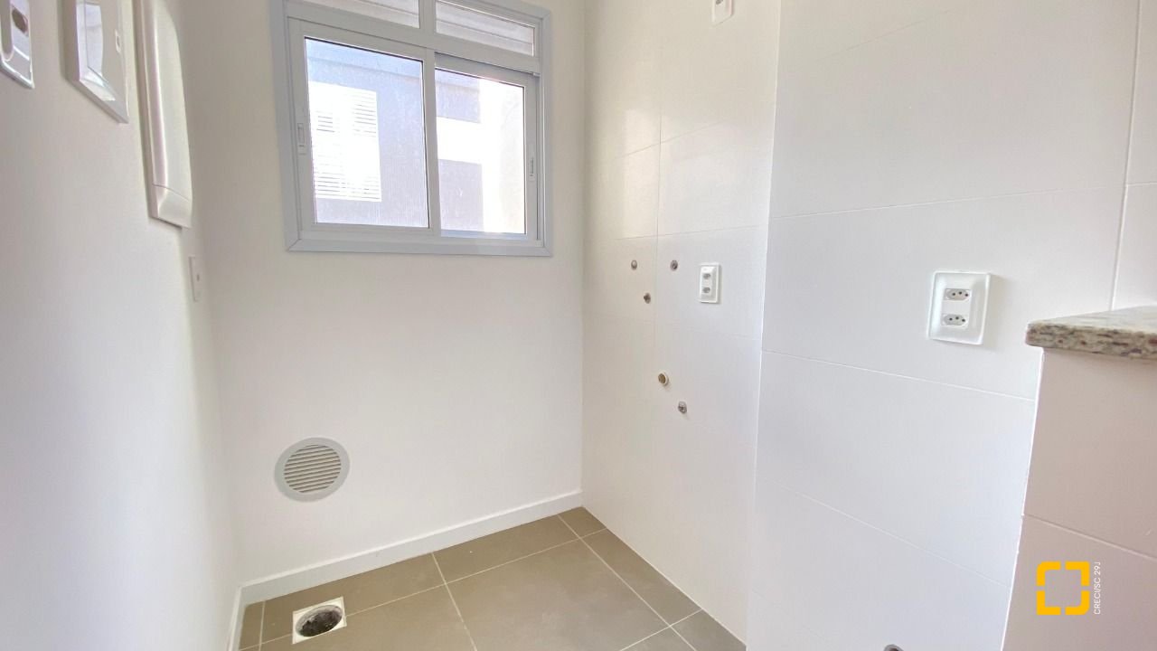 Apartamento com 83m², 1 quarto, 1 garagem, no bairro Ingleses em Florianópolis