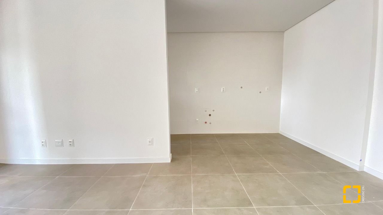 Apartamento com 83m², 1 quarto, 1 garagem, no bairro Ingleses em Florianópolis