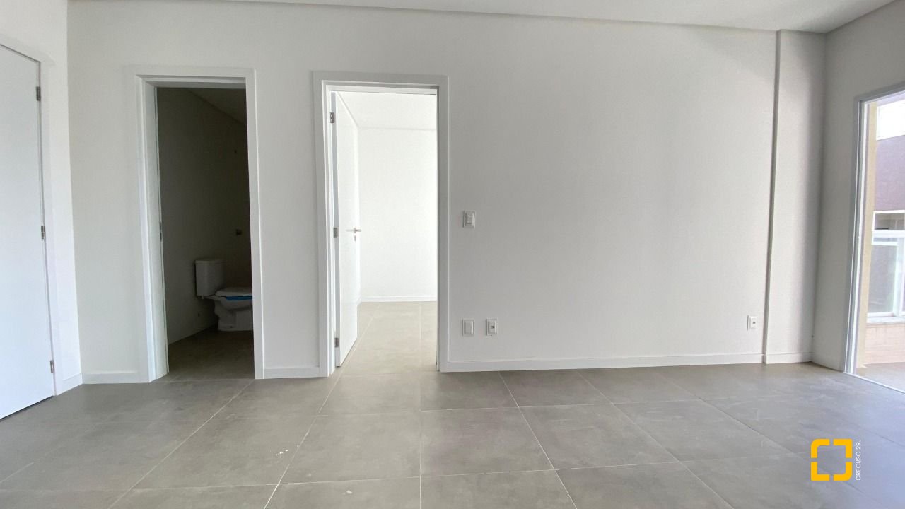 Apartamento com 83m², 1 quarto, 1 garagem, no bairro Ingleses em Florianópolis