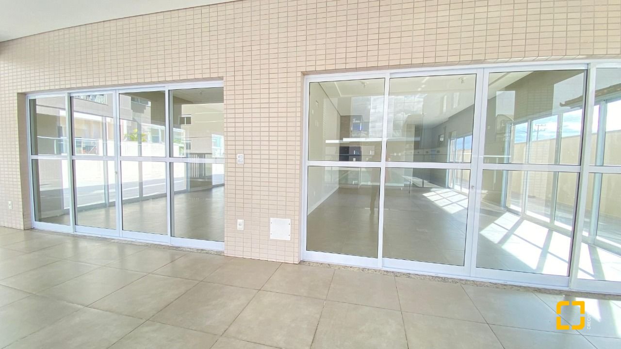 Apartamento com 83m², 1 quarto, 1 garagem, no bairro Ingleses em Florianópolis