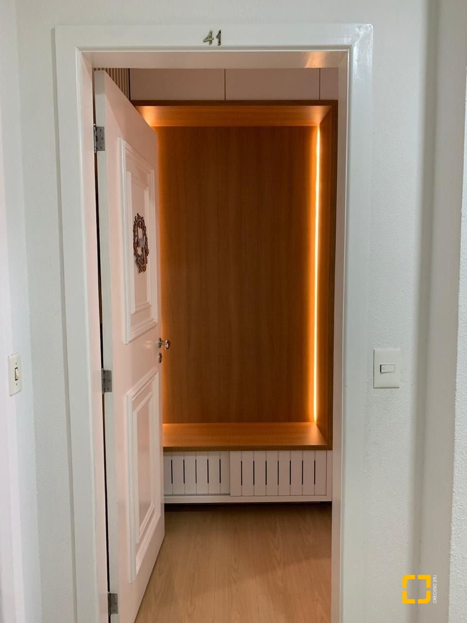 Apartamento com 82m², 3 quartos (sendo 1 suíte), 2 garagens, no bairro Jardim Cidade de Florianópolis em São José