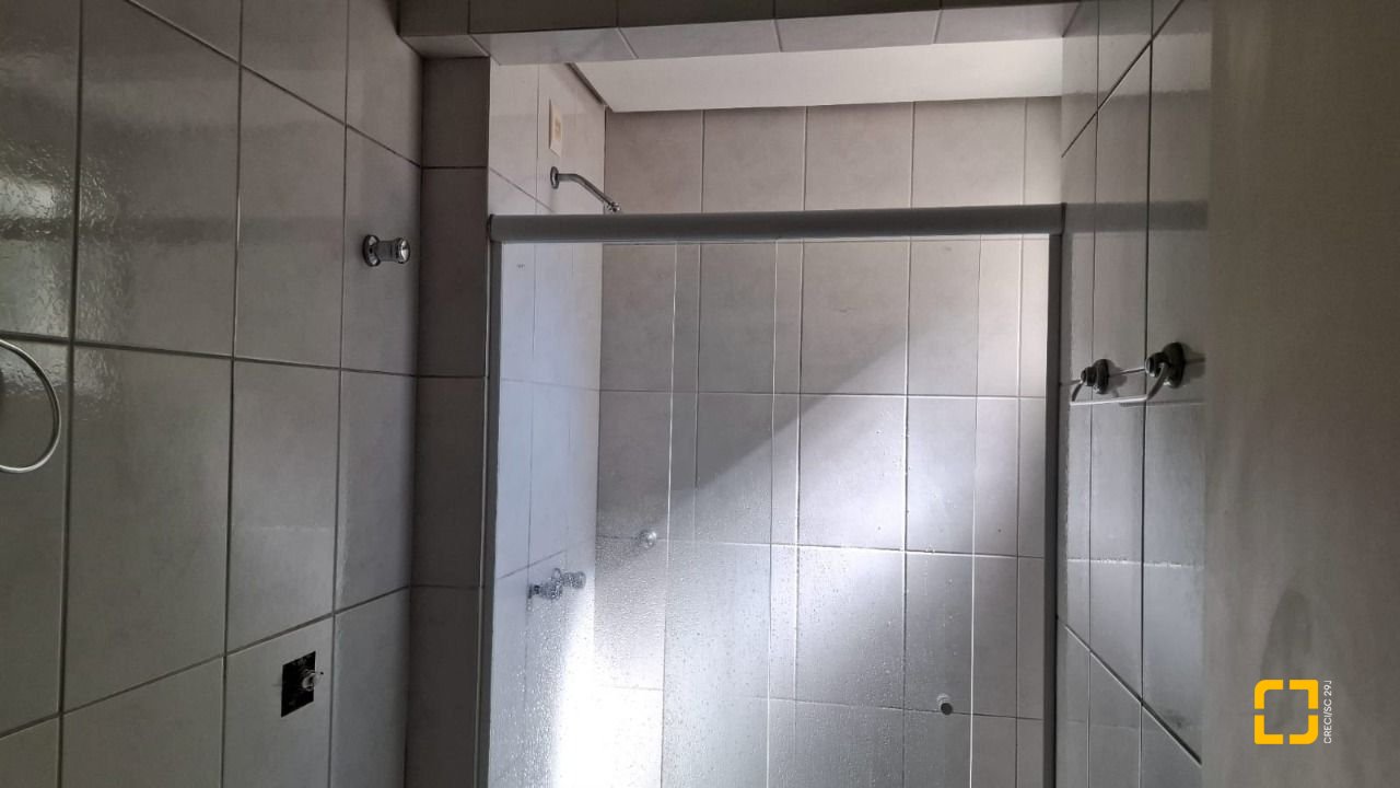 Apartamento com 65m², 2 quartos, 1 garagem, no bairro Córrego Grande em Florianópolis
