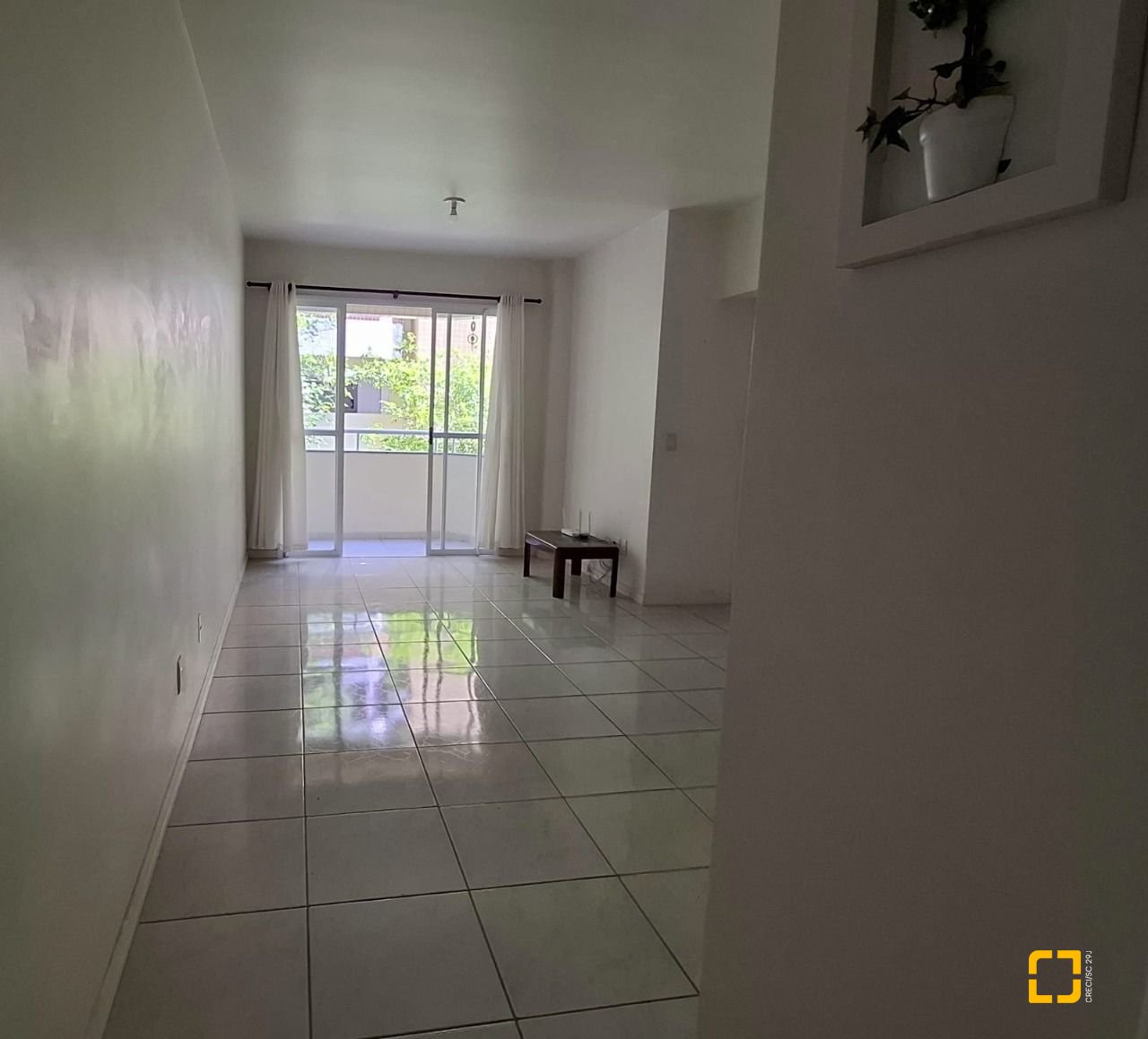 Apartamento com 65m², 2 quartos, 1 garagem, no bairro Córrego Grande em Florianópolis