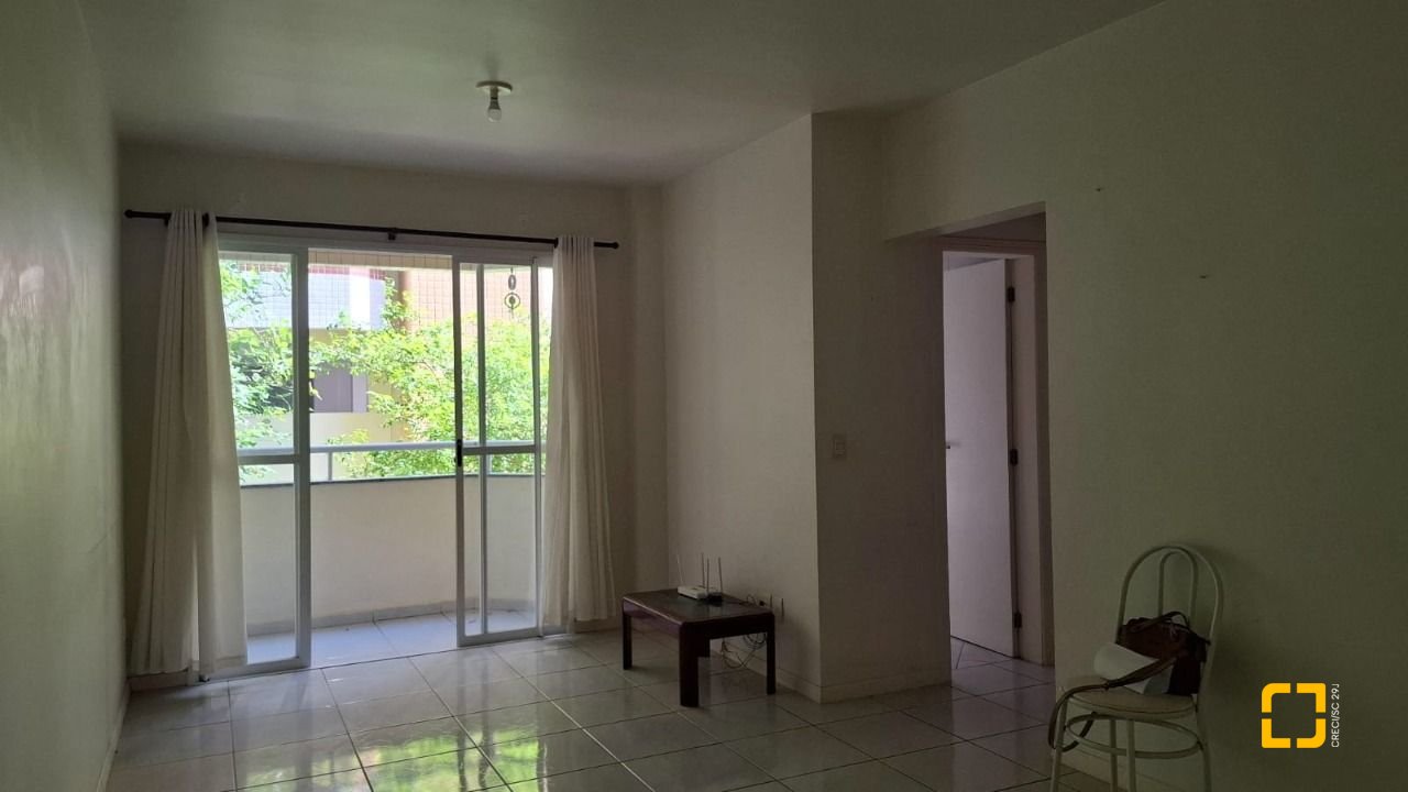 Apartamento com 65m², 2 quartos, 1 garagem, no bairro Córrego Grande em Florianópolis