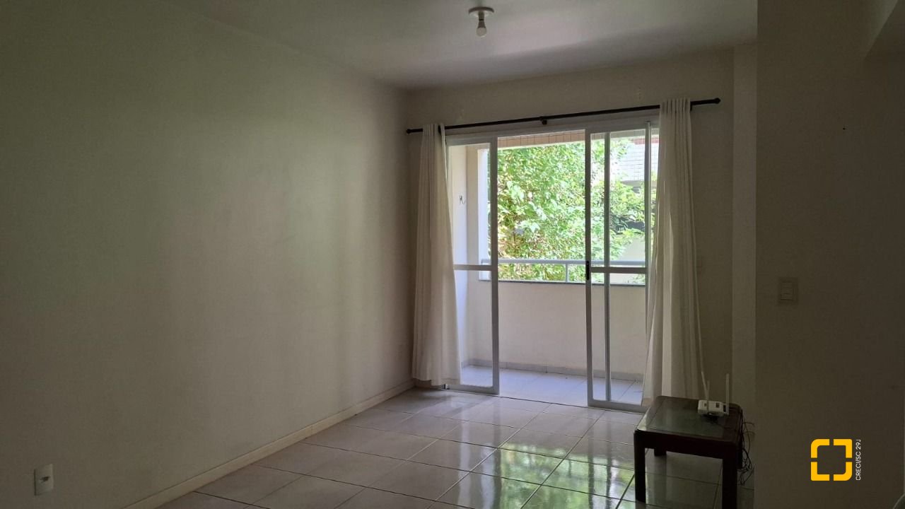 Apartamento com 65m², 2 quartos, 1 garagem, no bairro Córrego Grande em Florianópolis