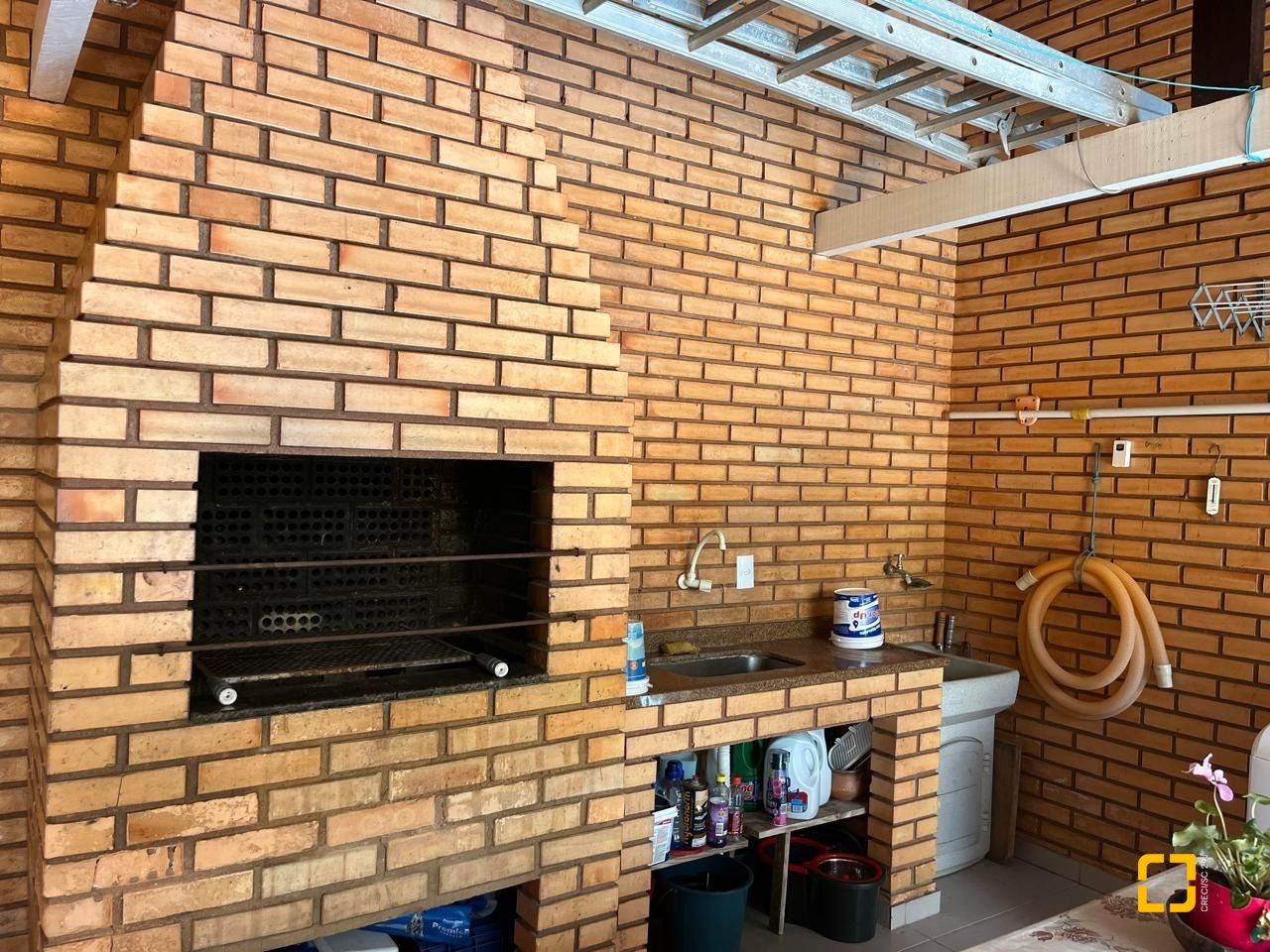 Casa com 173m², 4 quartos, 3 garagens, no bairro Praia Grande em Governador Celso Ramos