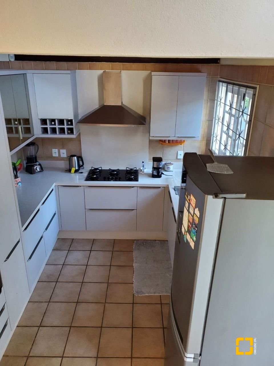 Casa com 173m², 4 quartos, 3 garagens, no bairro Praia Grande em Governador Celso Ramos