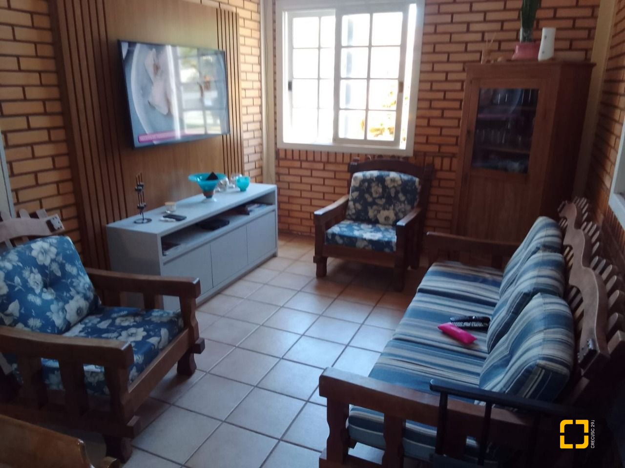 Casa com 173m², 4 quartos, 3 garagens, no bairro Praia Grande em Governador Celso Ramos