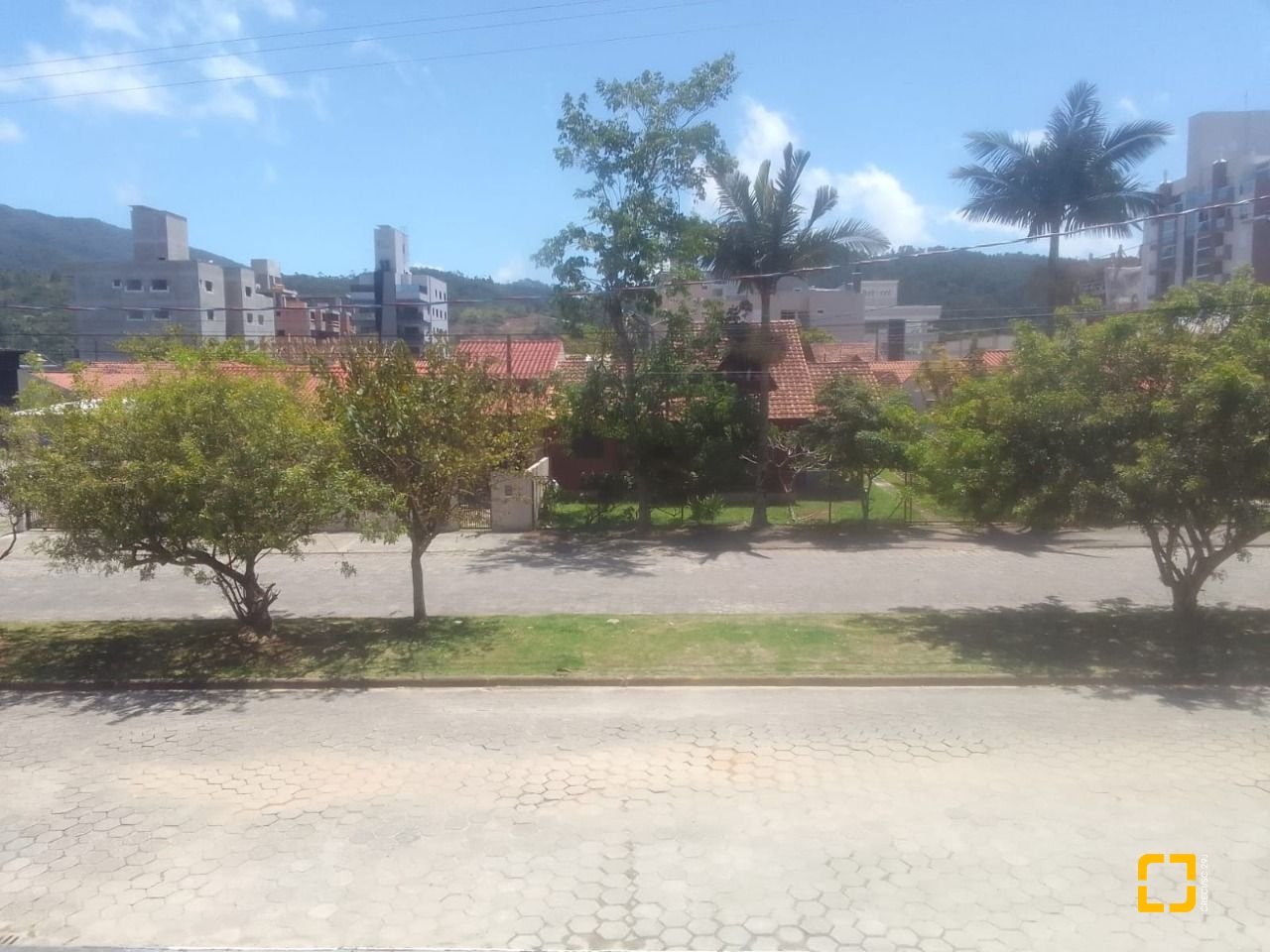 Casa com 173m², 4 quartos, 3 garagens, no bairro Praia Grande em Governador Celso Ramos