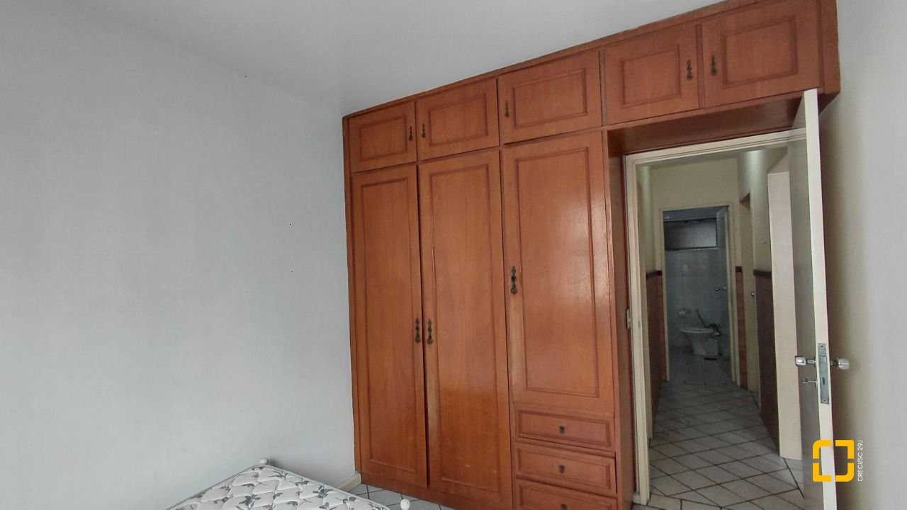 Apartamento com 92m², 3 quartos, no bairro Centro em Florianópolis