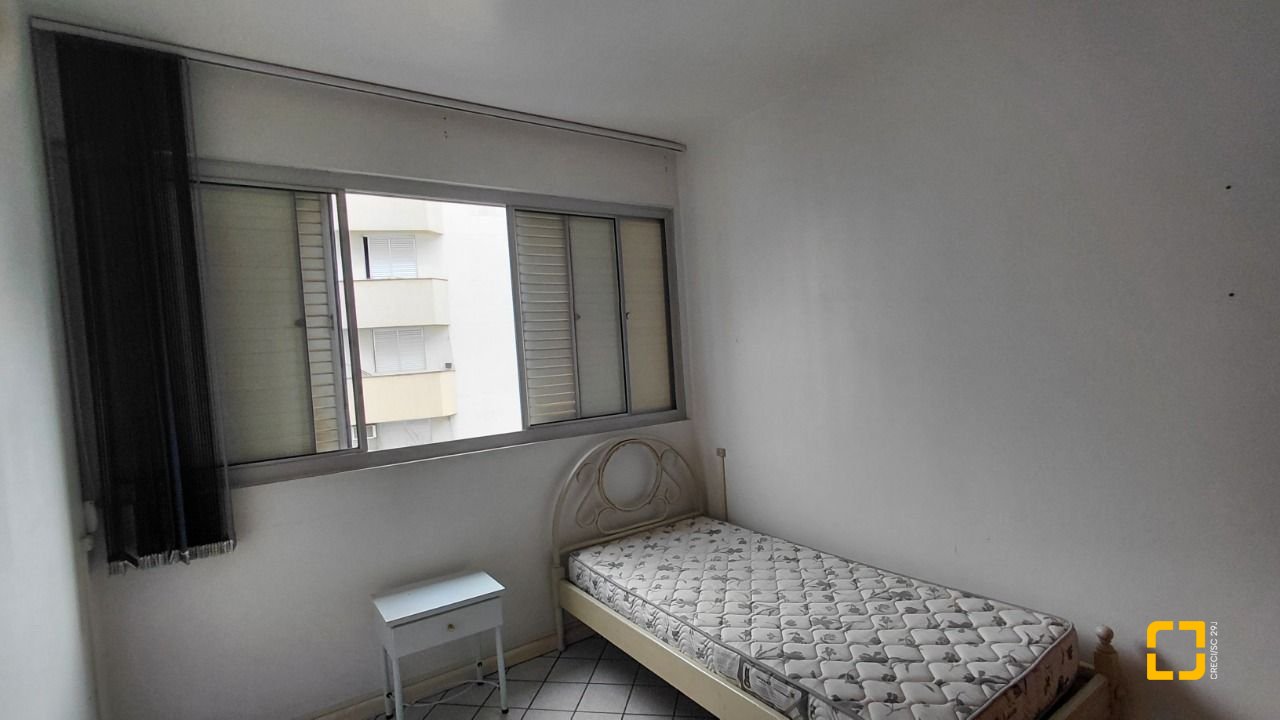 Apartamento com 92m², 3 quartos, no bairro Centro em Florianópolis