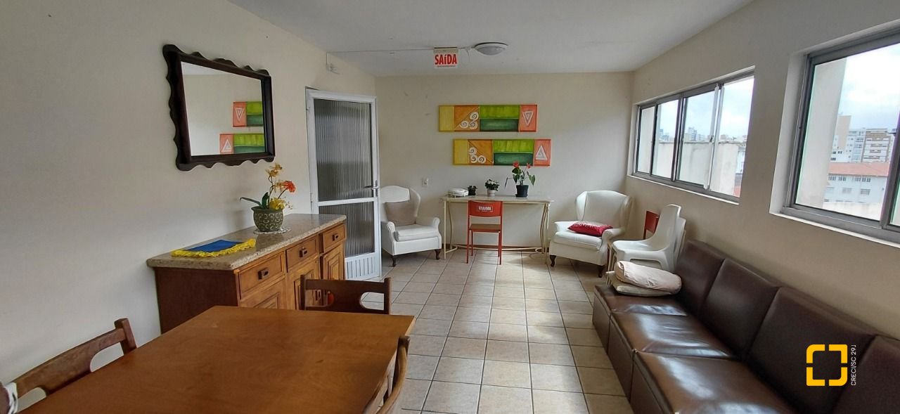 Apartamento com 92m², 3 quartos, no bairro Centro em Florianópolis