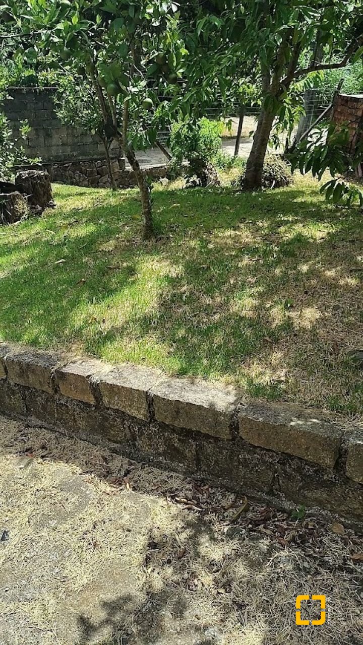 Casa com 560m², 5 quartos (sendo 1 suíte), 6 garagens, no bairro Monte Verde em Florianópolis