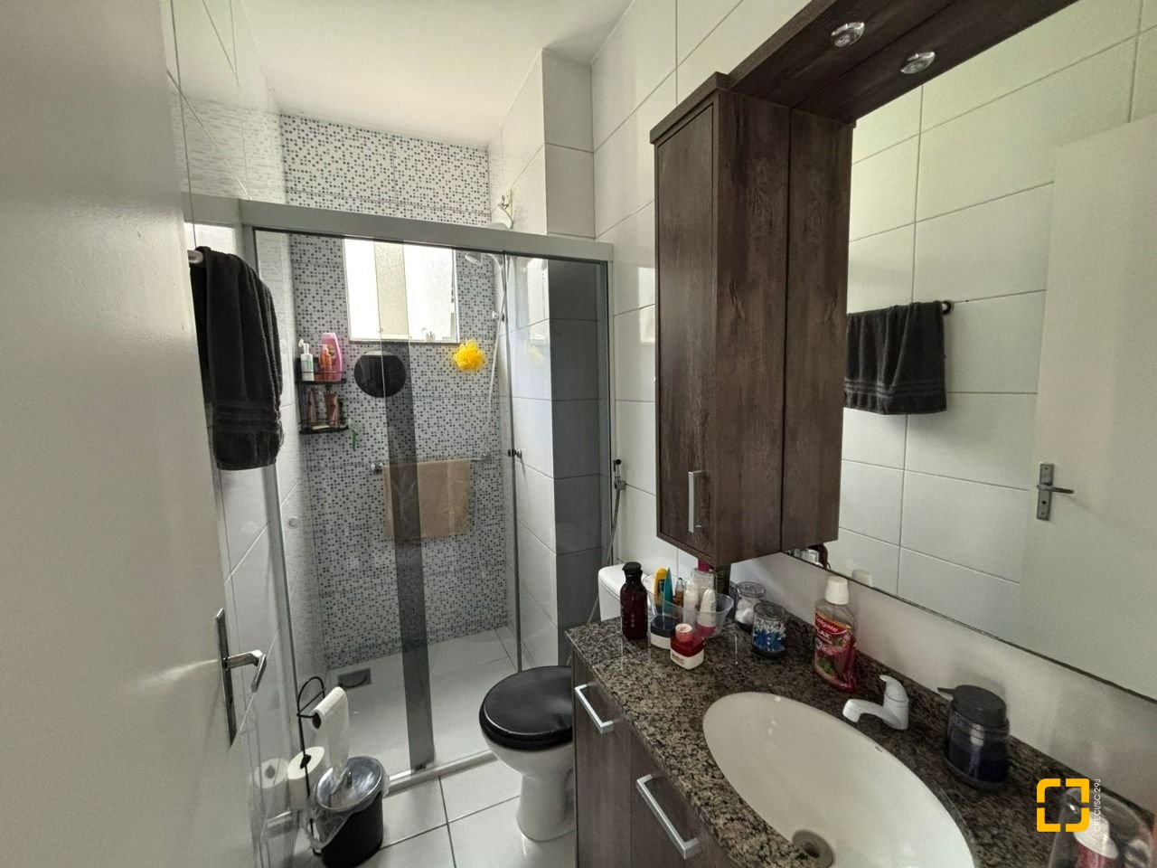 Apartamento com 59m², 3 quartos, 1 garagem, no bairro Potecas em São José