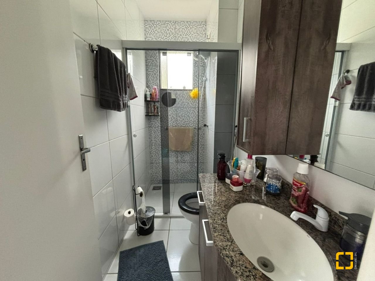 Apartamento com 59m², 3 quartos, 1 garagem, no bairro Potecas em São José