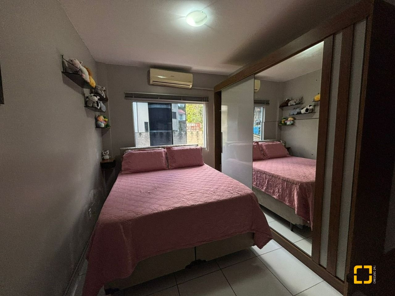 Apartamento com 59m², 3 quartos, 1 garagem, no bairro Potecas em São José