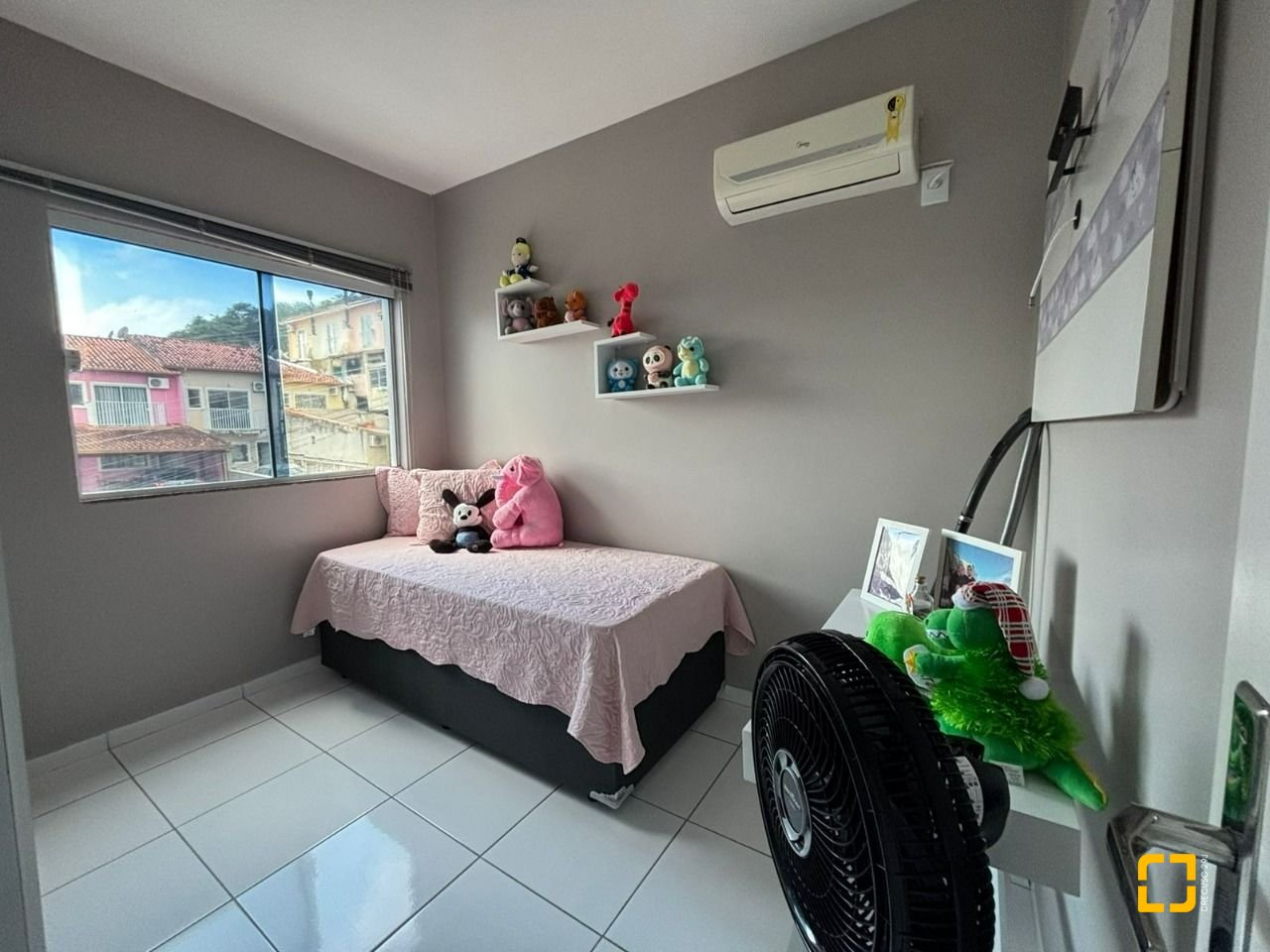 Apartamento com 59m², 3 quartos, 1 garagem, no bairro Potecas em São José