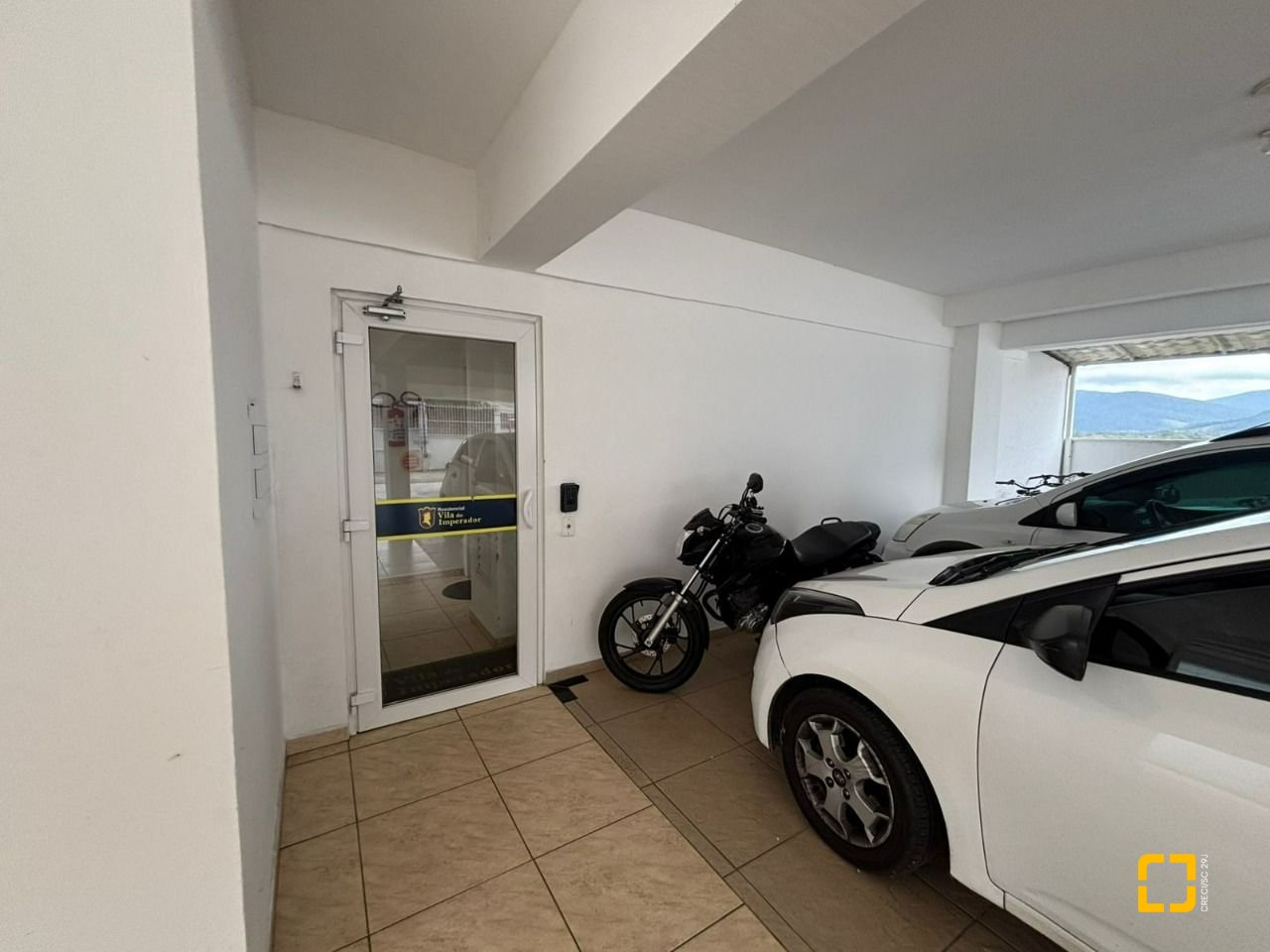 Apartamento com 59m², 3 quartos, 1 garagem, no bairro Potecas em São José