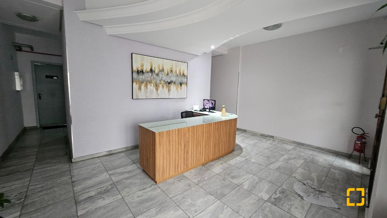 Apartamento com 63m², 2 quartos, 1 garagem, no bairro Kobrasol em São José